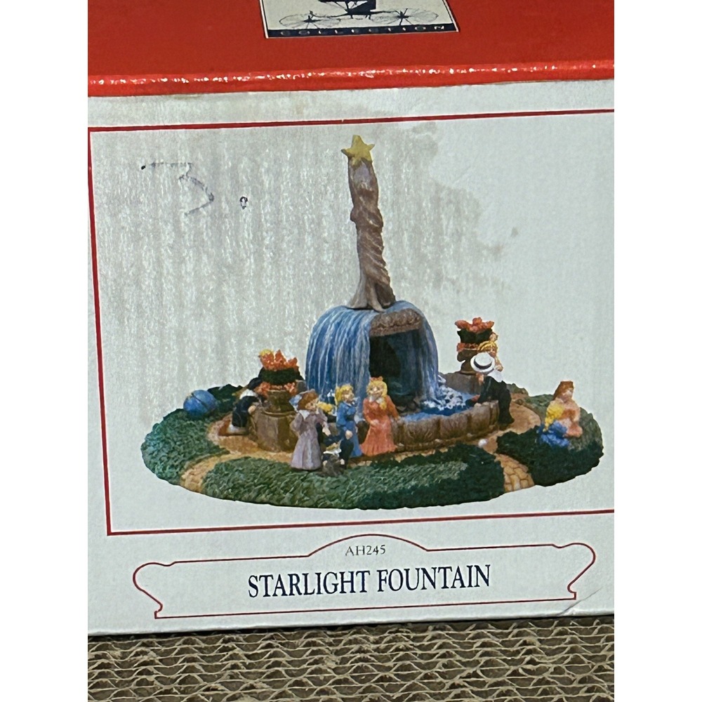 LIBERTY‎ FALLS COLLECTION STARLIGHT FOUNTAIN - AH245 NIB 2001 VINTAGE